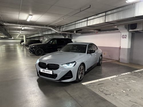 BMW M240i image 1