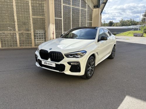 BMW X6 xDrive30d image 1