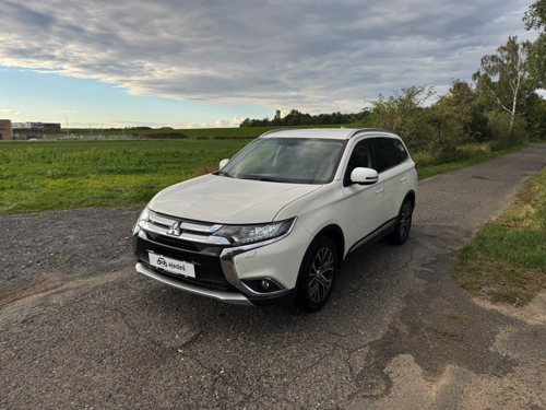 Mitsubishi Outlander 2.2 DI-D 4WD image 1