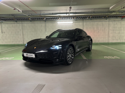 Porsche Taycan 4 Cross Turismo image 1