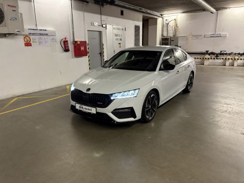 Škoda Octavia IV 2.0 TSI RS image 1