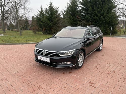 Volkswagen Passat Variant 2.0 biTDI 4Motion image 1