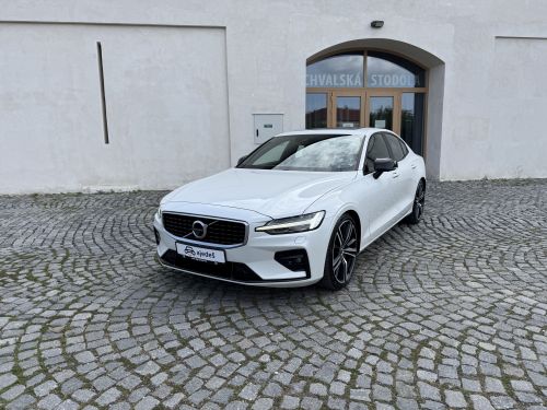 Volvo S60 T5 image 1